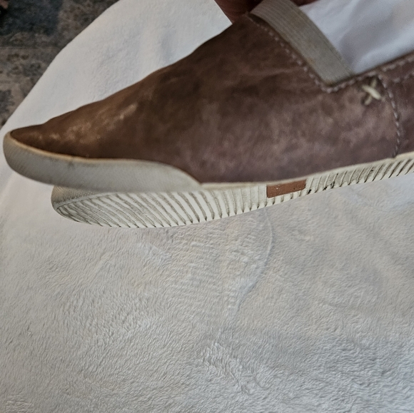 Frye Melanie Slip On Grey - Picture 11 of 12